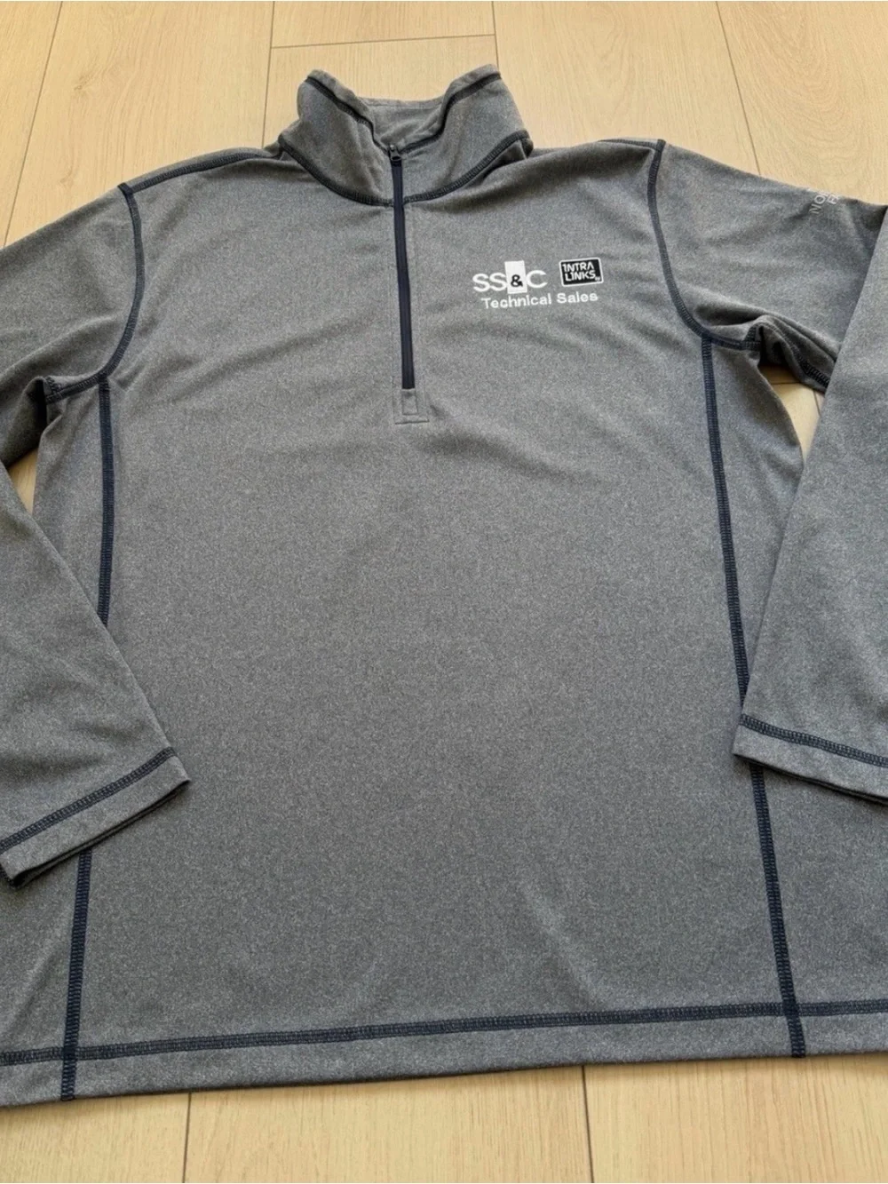 The North Face Men's Gray Quarter-Zip Performance Pullover